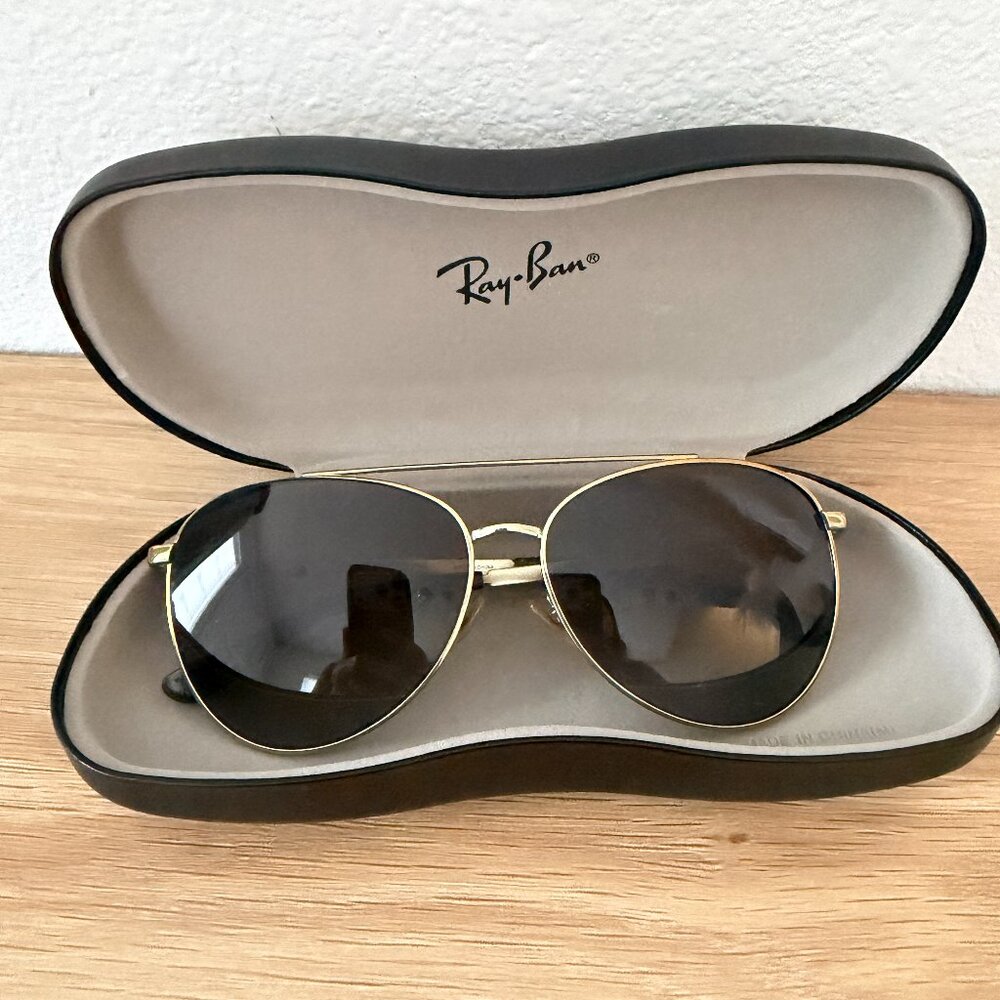 Tory Burch Aviator TY6074 Sunglasses